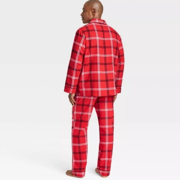 NEW! Men's Red Plaid Lightweight Flannel 2pc Pajama Set, Wondershop - Picture 2 of 5